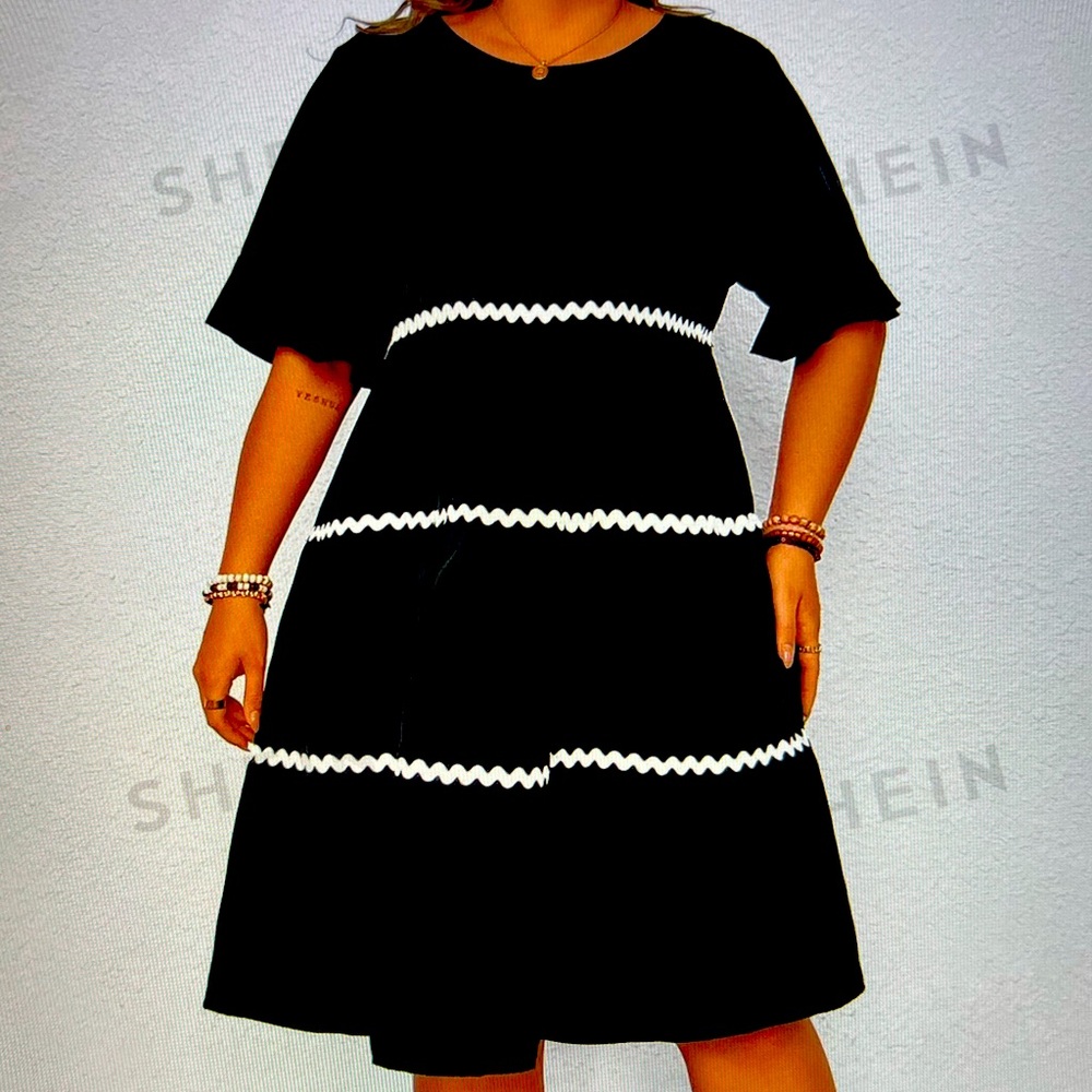 NWOT Loose Fit Black Dress